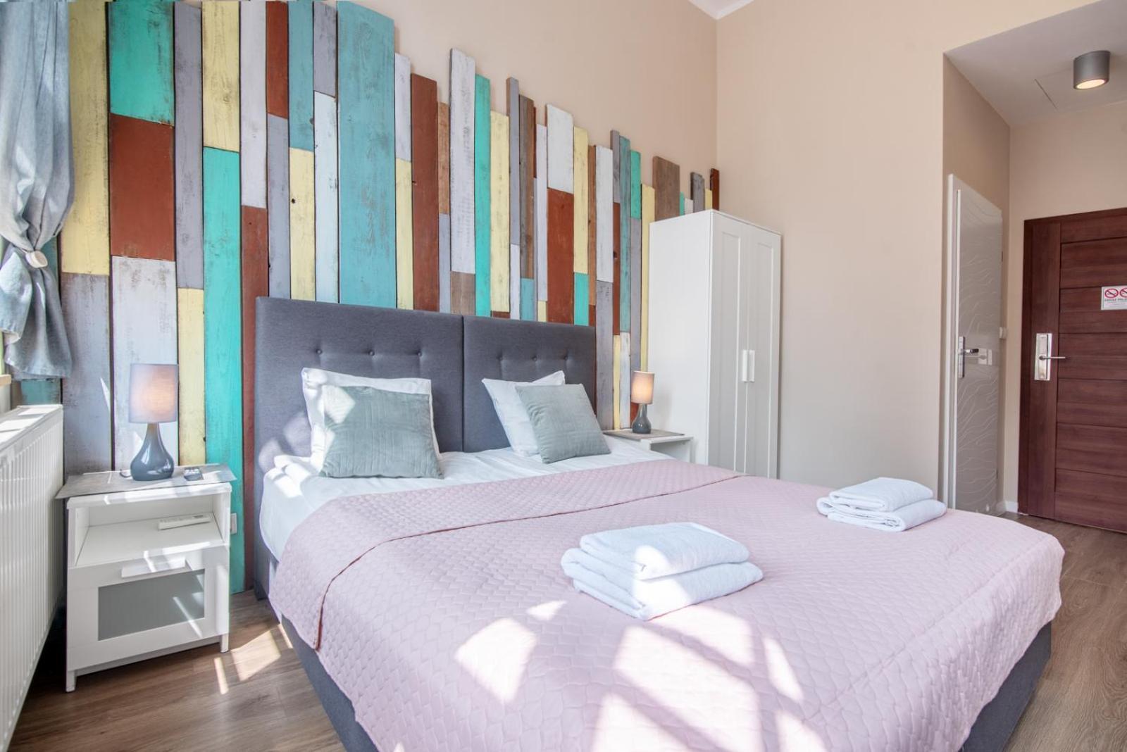 Black Swan House, Old Town 3*
