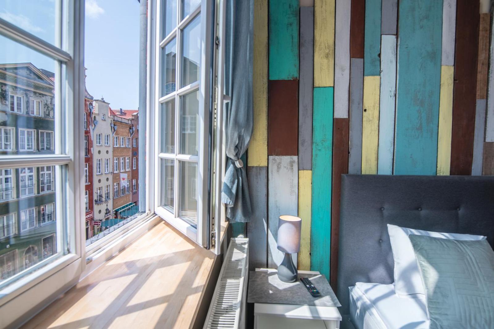 Black Swan House, Old Town 3*