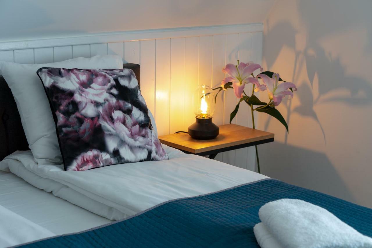 Black Swan House, Old Town Aparthotel 3*